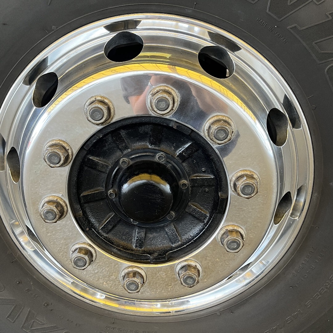 ピカールエクストラ 磨き後のホイール